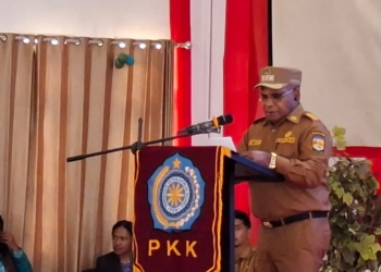 Bupati Elvis Tabuni Ingatkan Kepala Kampung: Dana Desa Wajib untuk Kepentingan Masyarakat