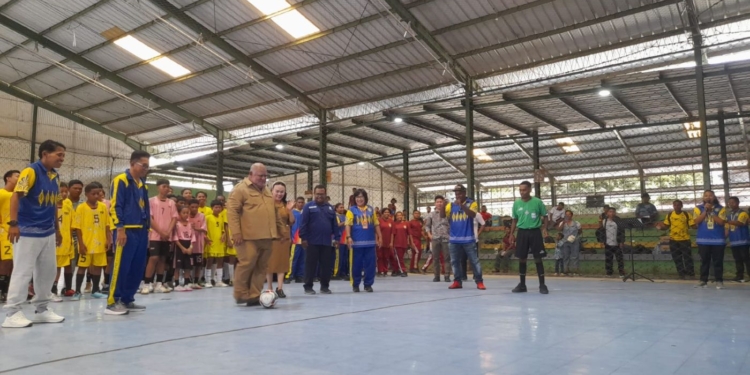 Jaring Atlet Berprestasi Sejak Dini, Sekolah UTC Gelar Turnamen Futsal Tingkat SMP di Jayapura