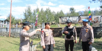 Kapolda Papua Tengah Berangkat ke Puncak, Pastikan Keamanan Pascapembakaran Kantor Pemerintahan
