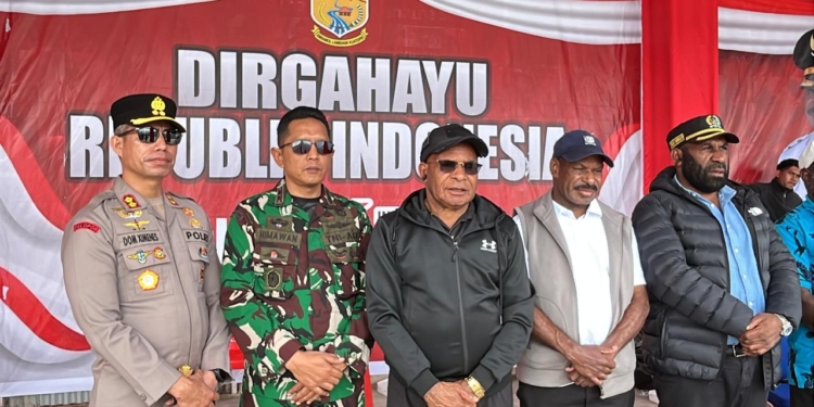 Pasca Kerusuhan, Hadiri Gladi Paskibra, Bupati Elvis Tabuni Pastikan Upacara HUT RI ke-81 Di Puncak Siap Digelar
