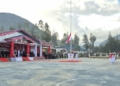 Wakil Bupati Puncak, Naftali Akawal Pimpin Upacara Penurunan Sang Saka Merah Putih
