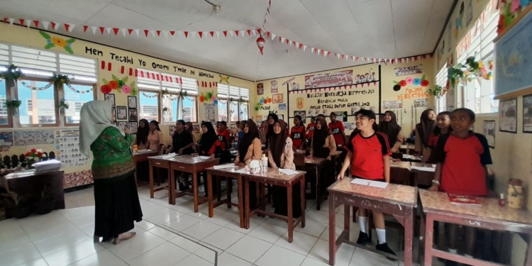 SMPN 9 Jayapura Mulai Ajarkan Bahasa Enggros-Tobati, Siswa Belajar dari Sapaan Sehari-hari