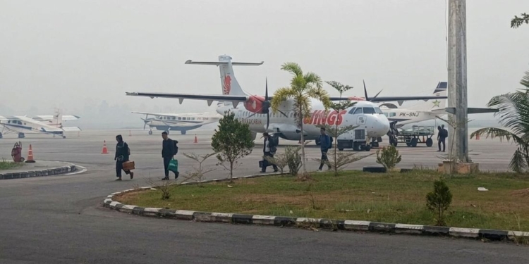 UPBU Douw Aturure Nabire: Asap Ganggu Penerbangan, Pesawat Sempat Dialihkan ke Jayapura