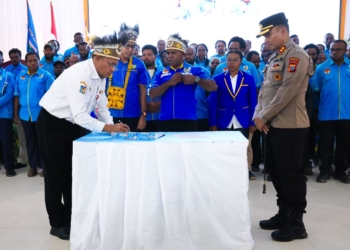 Gubernur MEPA minta KNPI jauhkan pemuda Papua Tengah dari minuman beralkohol