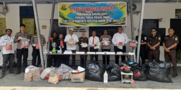 Kejari Jayapura Musnahkan Barang Bukti 49 Perkara, 33 Kasus Narkotika
