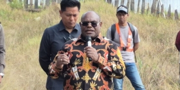 Gubernur Papua Tengah Pastikan Jalan Lingkar Ilaga segera Dibangun, Asrama Rampung Desember