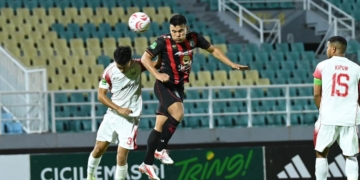 Persipura Ditahan Persis Solo 1-1, Owen Rahadian Minta Dukungan Suporter