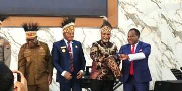 Bupati Elvis Tabuni Buka Konferensi Sinode IV GKII Papua Tengah, Serukan Persatuan Gereja dan Pemerintah