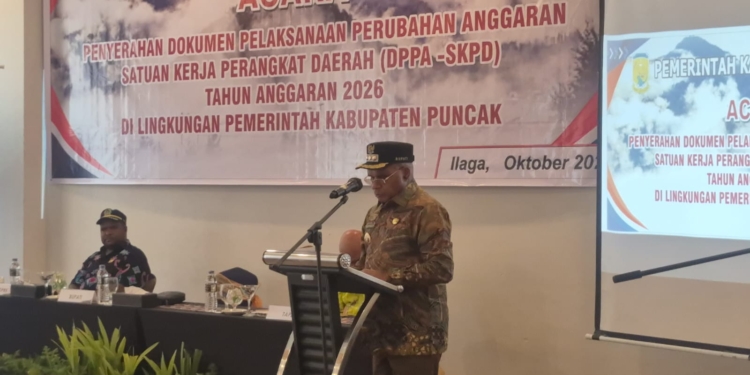 Bupati Elvis Tabuni Minta OPD Puncak Susun APBD 2027 Berbasis Kebutuhan Rakyat
