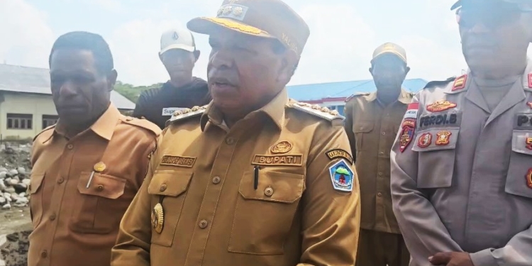 Bupati Yalimo Tinjau Pembangunan Kantor Dinas, Target Ubah Wajah Ibu Kota Elelim