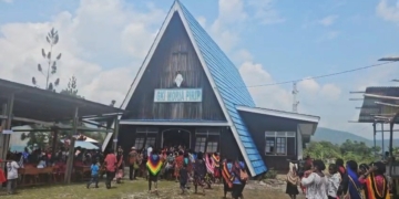 Bupati Yalimo Janji Bantuan Rp2,5 Miliar untuk Pembangunan Gereja GKI Moria Pirip Kampung Yabema